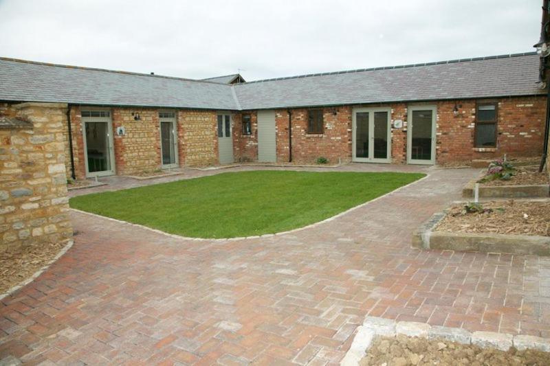 Pheasants Roost At Tove Valley Cottages Towcester Exterior photo